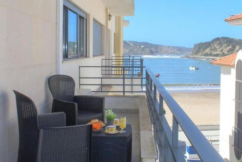 Seashell Bay - Beach House - São Martinho do Porto Buitenkant foto